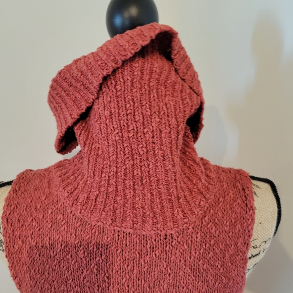 Guess Sleeveless Turtleneck knit Sweater - Picture 7 of 16